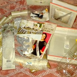 Gunne Sax Wedding Dress Size 11/12 Also A Variety of Wedding Stuff